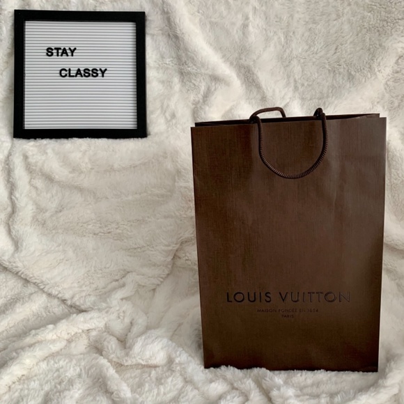 Authentic Louis Vuitton Gift bag - Picture 4 of 5